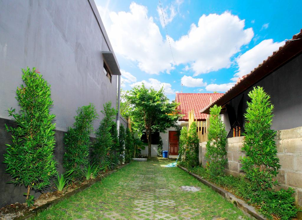 Andy Guesthouse Canggu  Luaran gambar