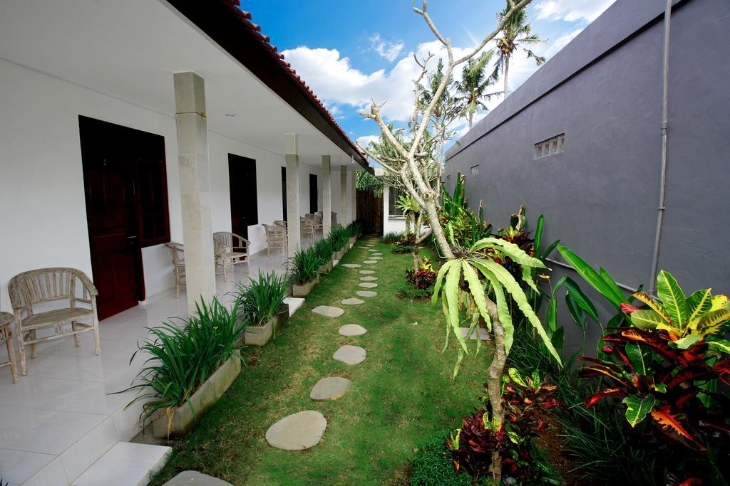 Andy Guesthouse Canggu  Luaran gambar
